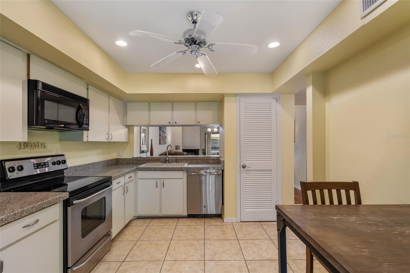 1055 KENSINGTON PARK DR #317, ALTAMONTE SPRINGS, FL, 32714