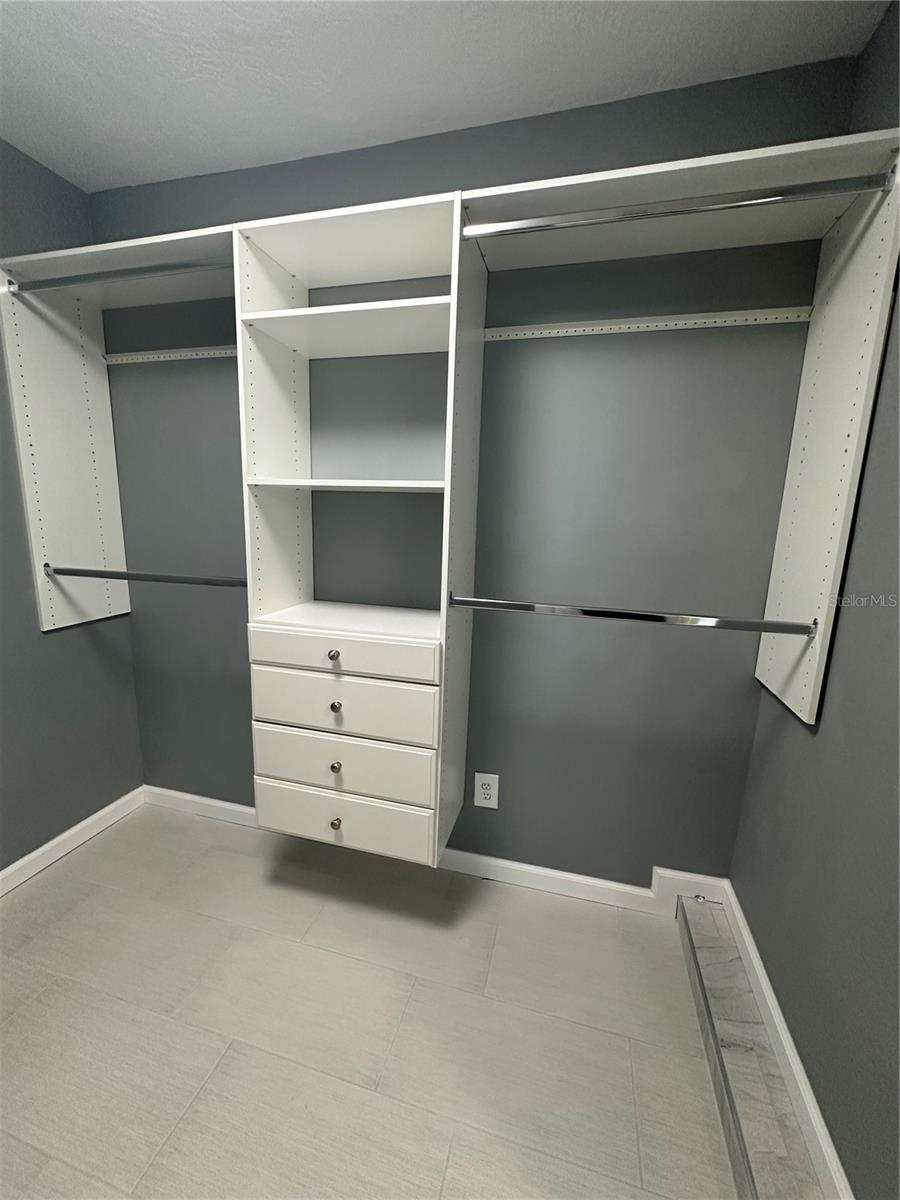 740 16TH AVE SW, LARGO, FL, 33770