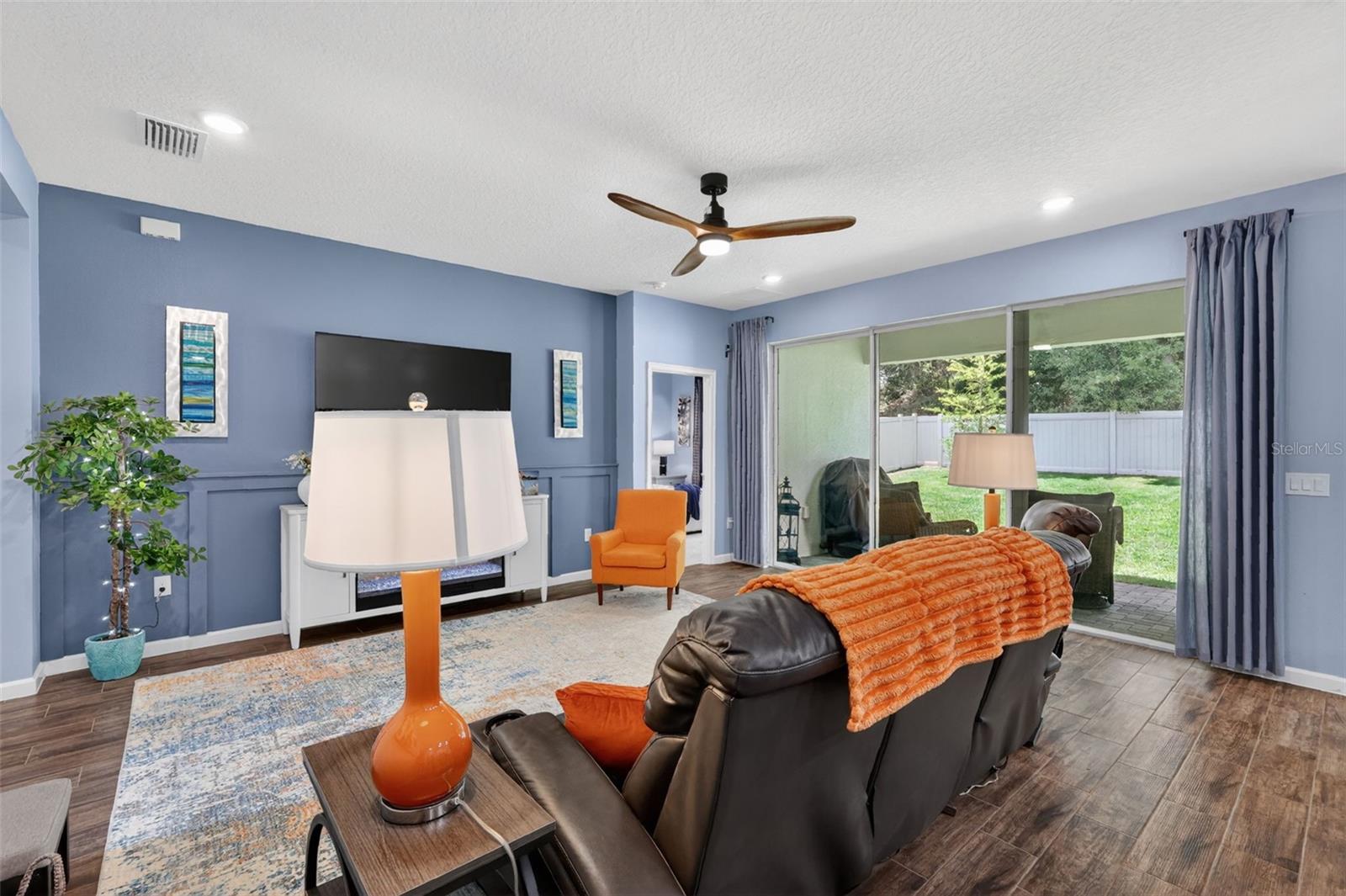 2289 SIRENA LN, MOUNT DORA, FL, 32757