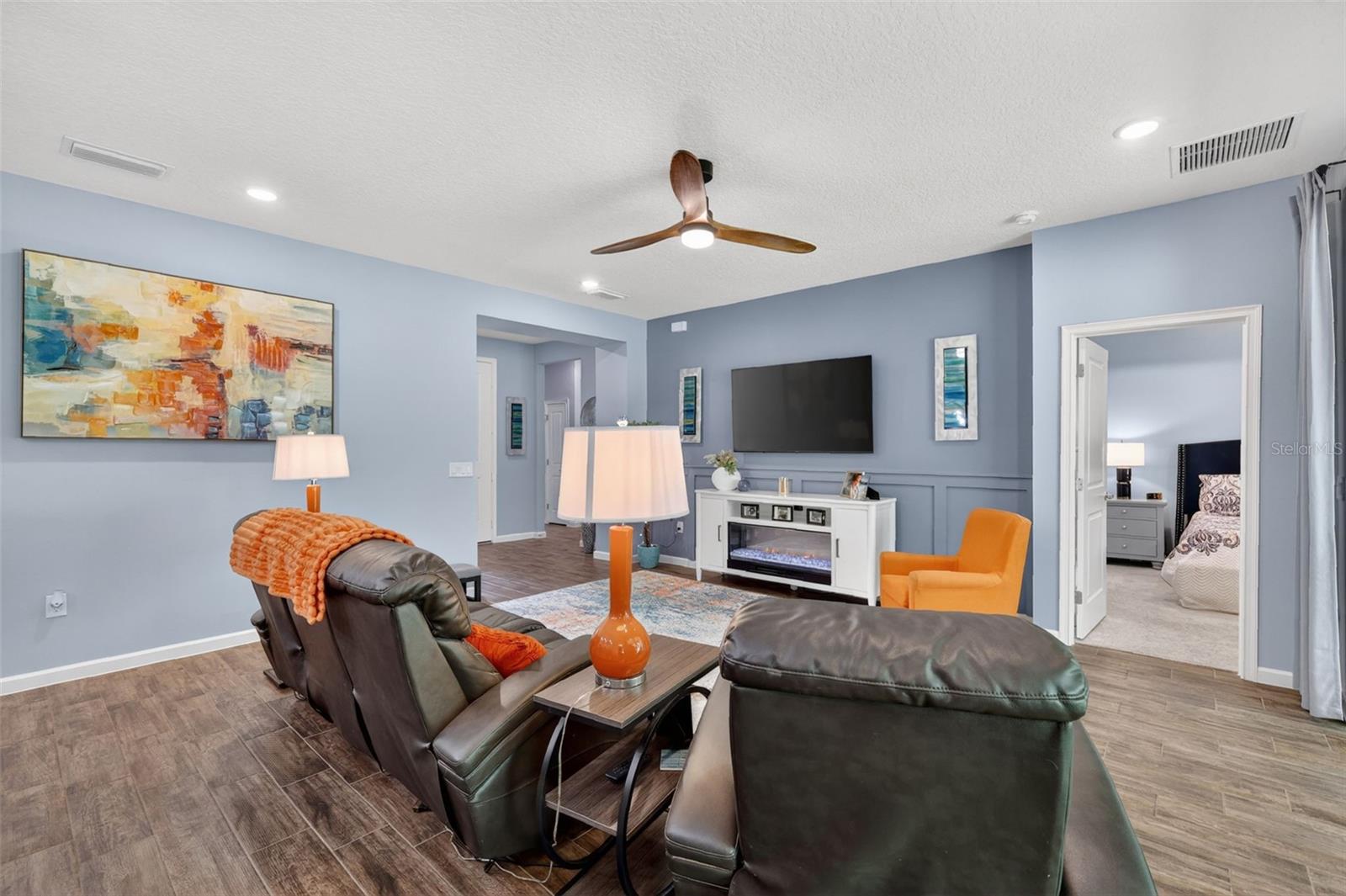 2289 SIRENA LN, MOUNT DORA, FL, 32757