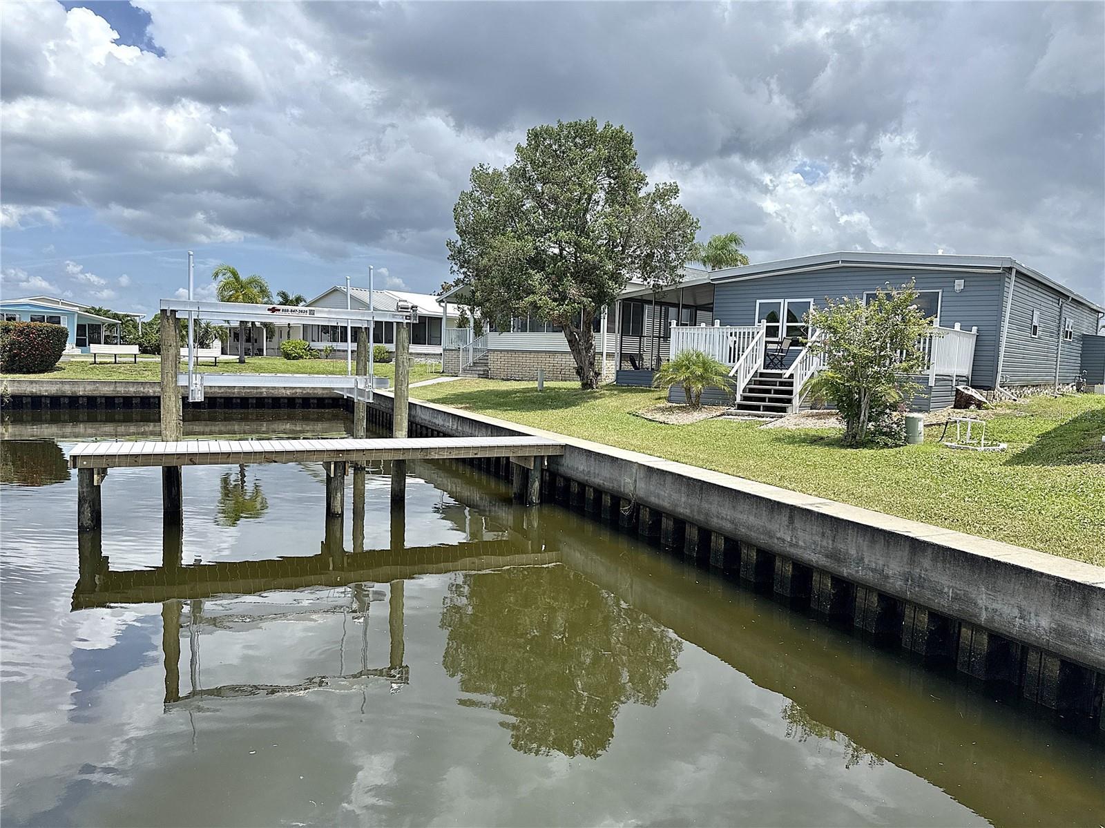 6852 MOUNT QUINCY DR NE #351, ST PETERSBURG, FL, 33702