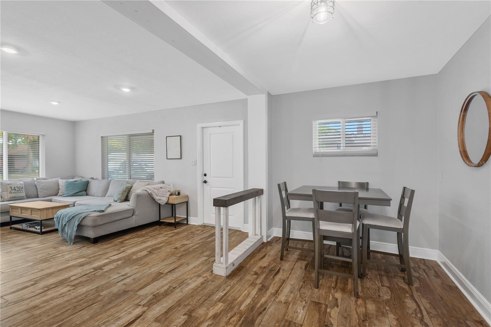 1306 30TH ST W, BRADENTON, FL, 34205