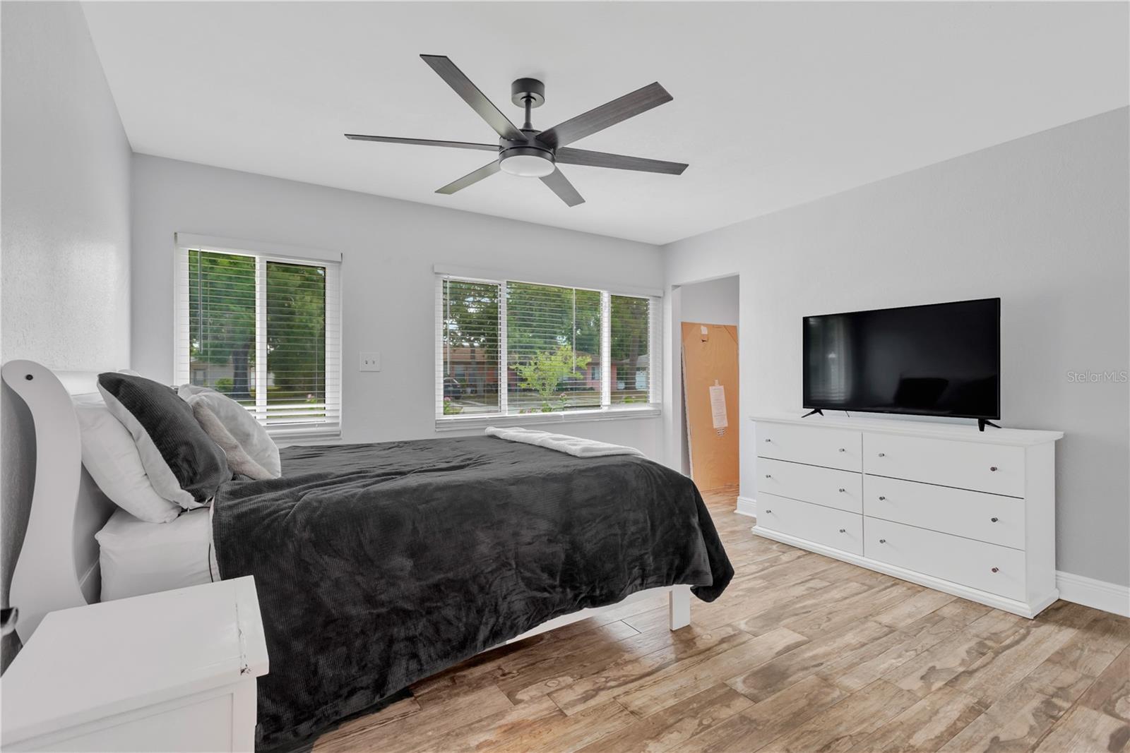 1306 30TH ST W, BRADENTON, FL, 34205