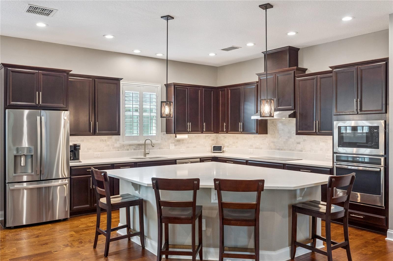 17008 GATHERING PLACE CIR, CLERMONT, FL, 34711