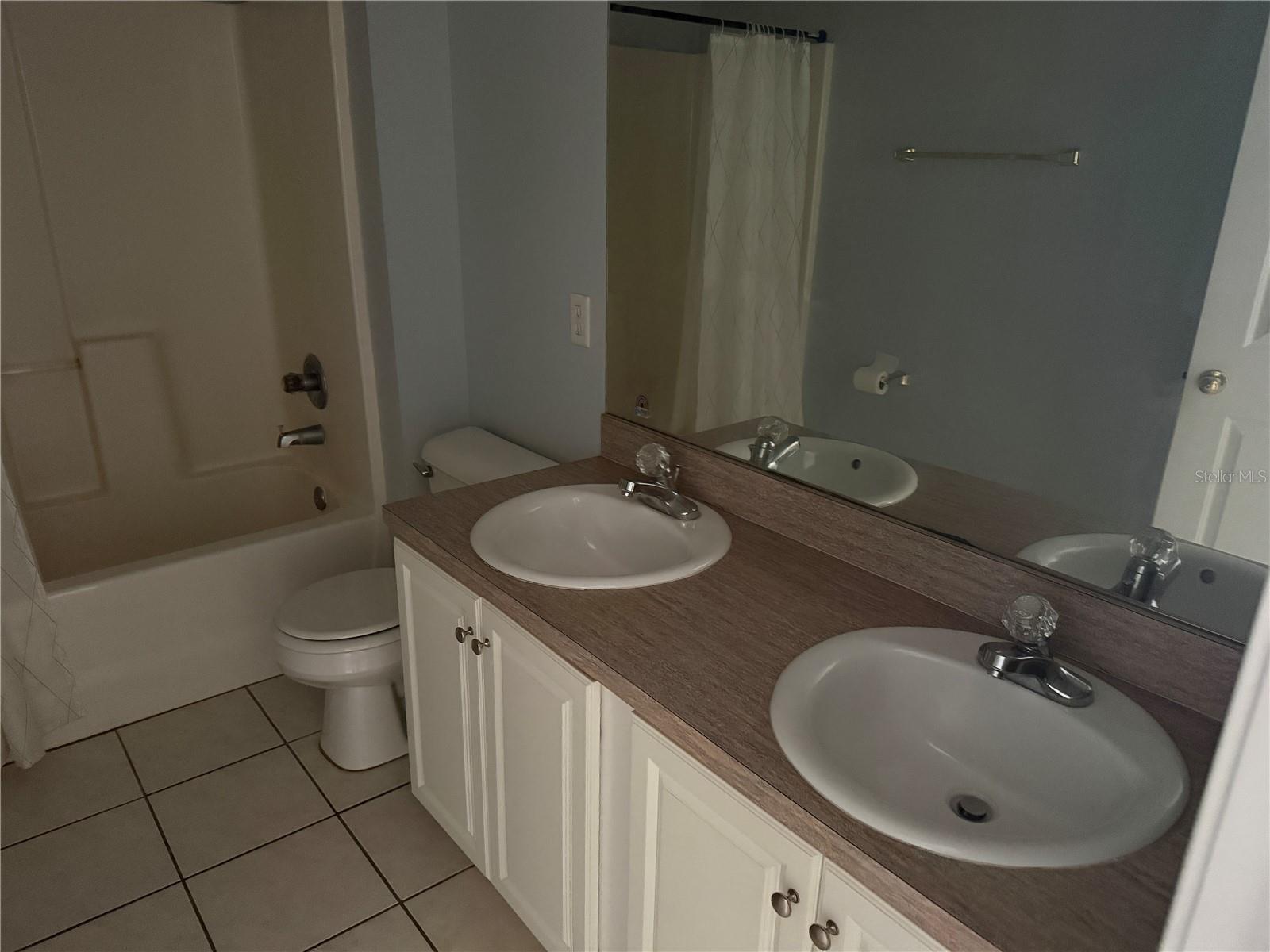 10925 SUBTLE TRAIL DR, RIVERVIEW, FL, 33579