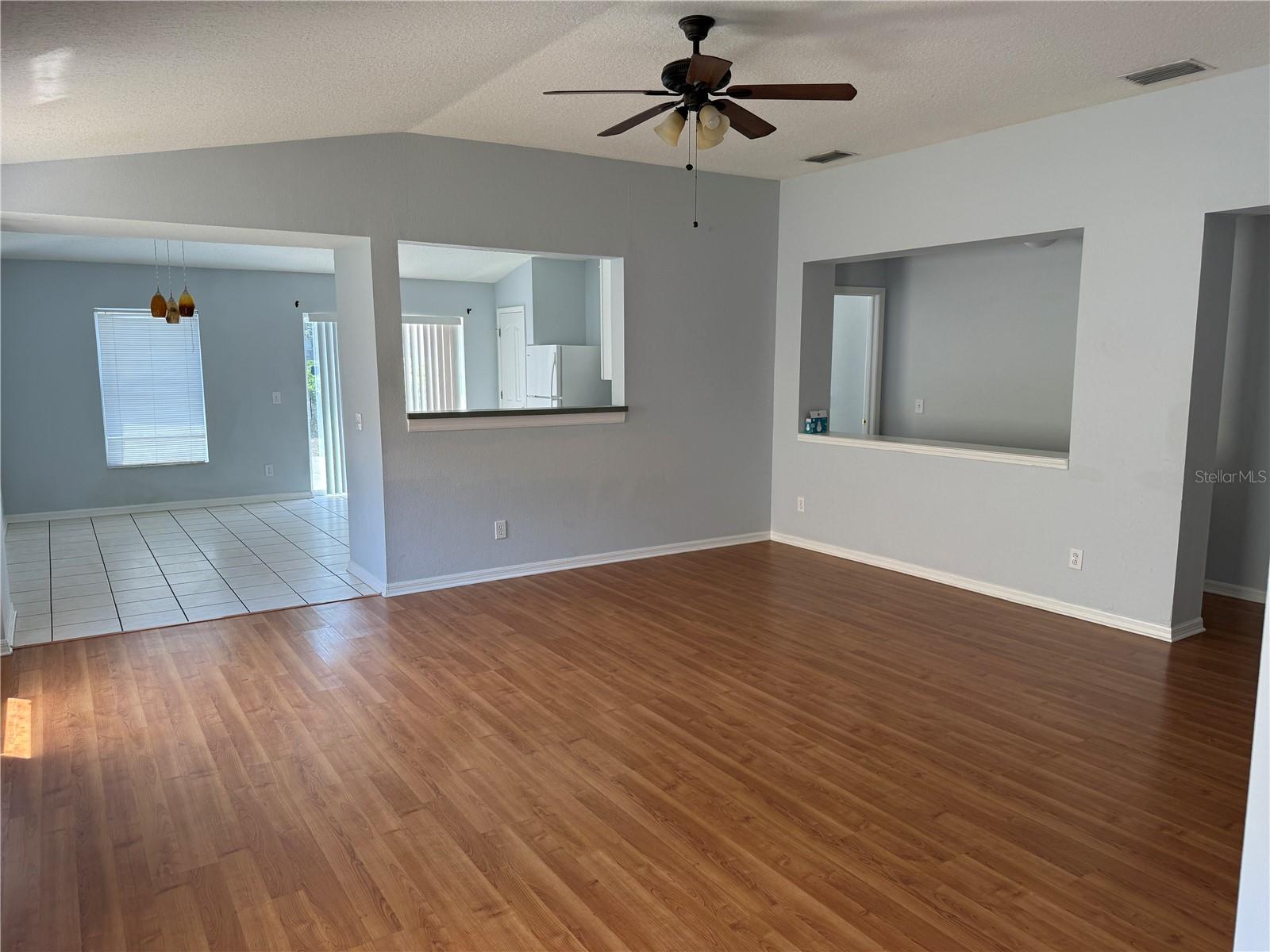 10925 SUBTLE TRAIL DR, RIVERVIEW, FL, 33579