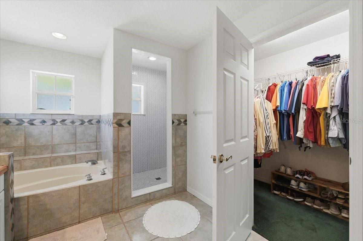 1503 AUBURN OAKS BLVD, AUBURNDALE, FL, 33823