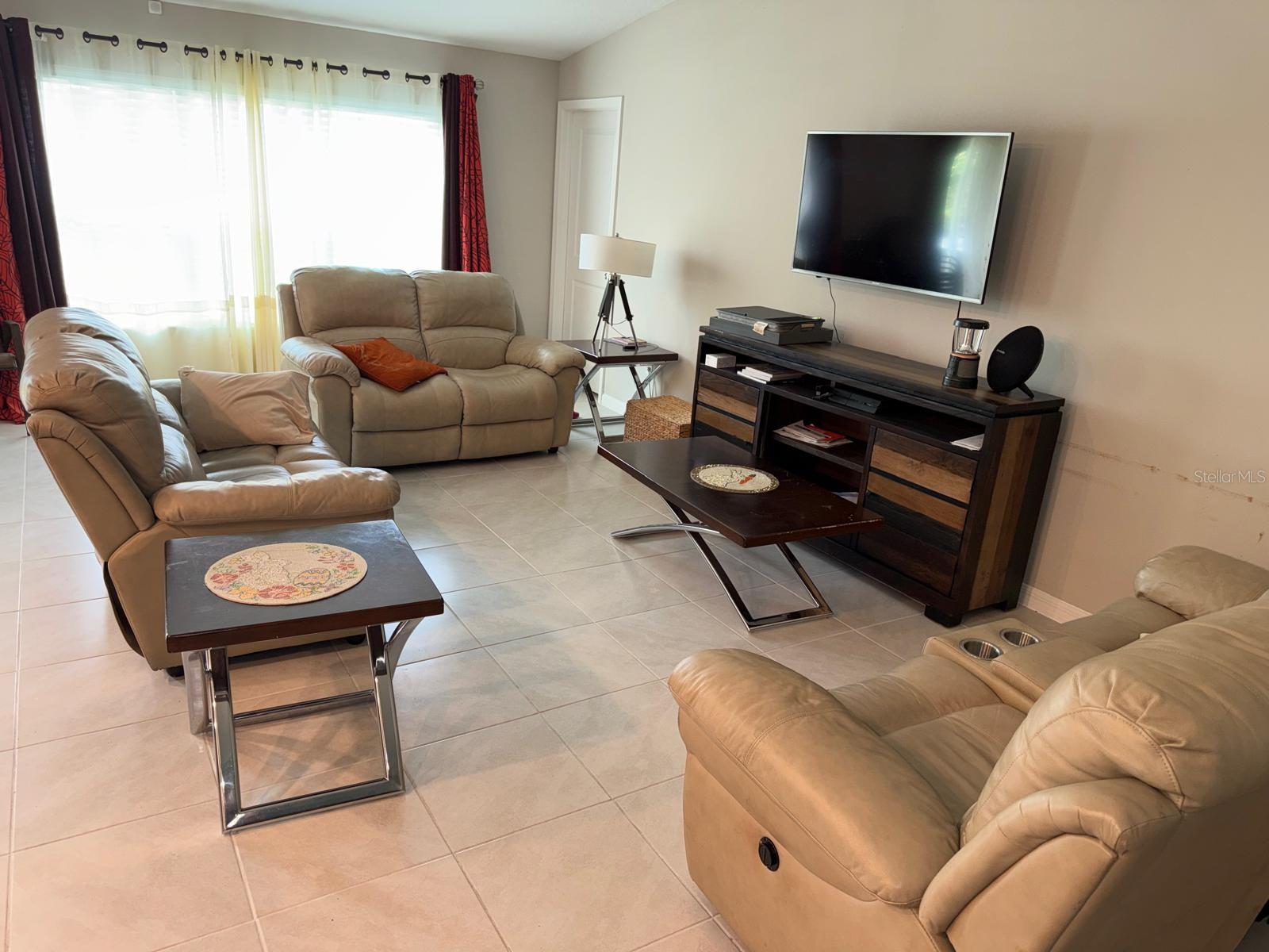 13204 GREAT PLAINS DR, RIVERVIEW, FL, 33579
