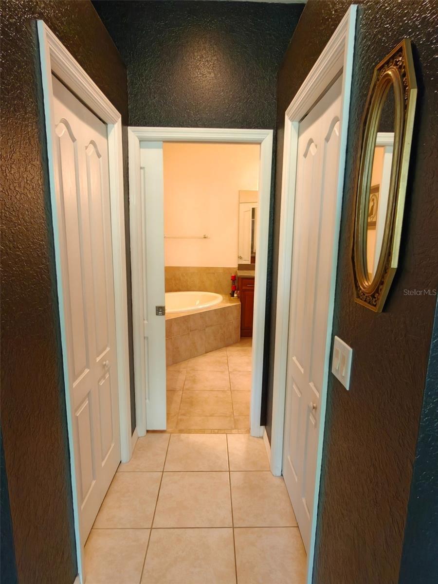 2344 CARAWAY DR, VENICE, FL, 34292