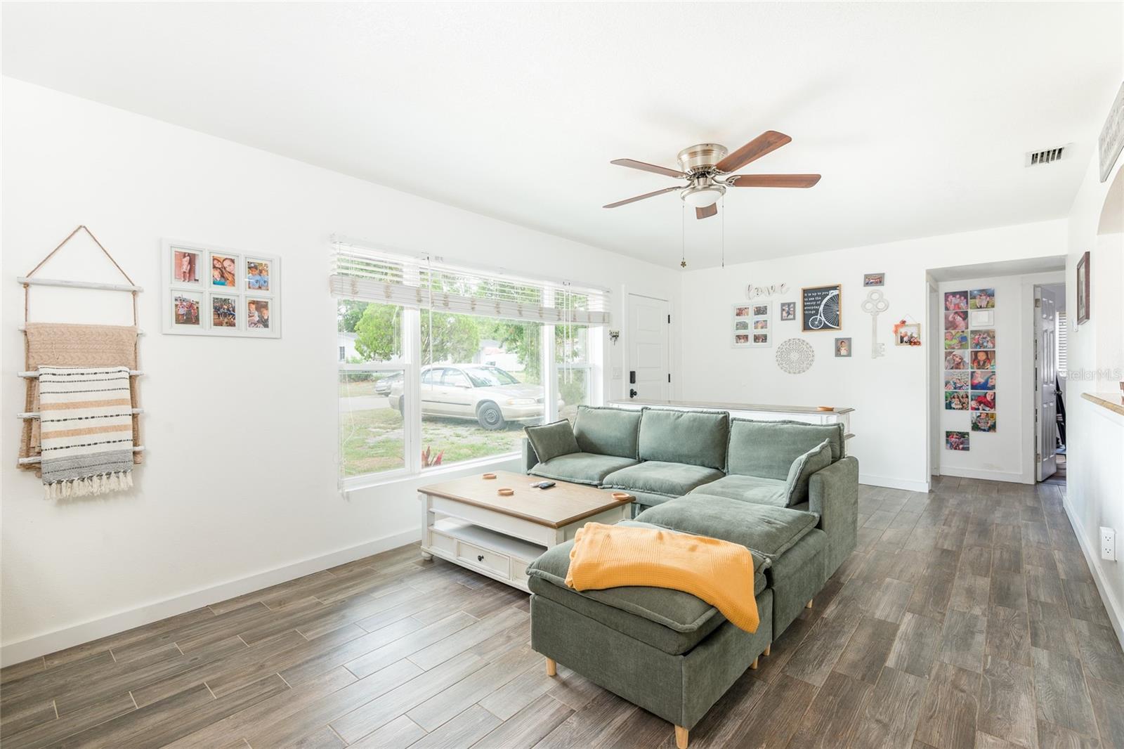 503 HEDGE ROW RD, BRANDON, FL, 33510