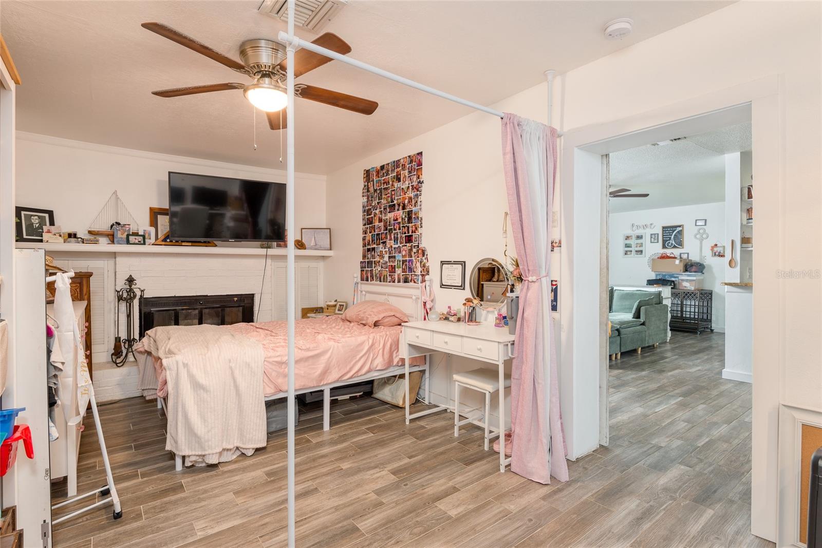 503 HEDGE ROW RD, BRANDON, FL, 33510