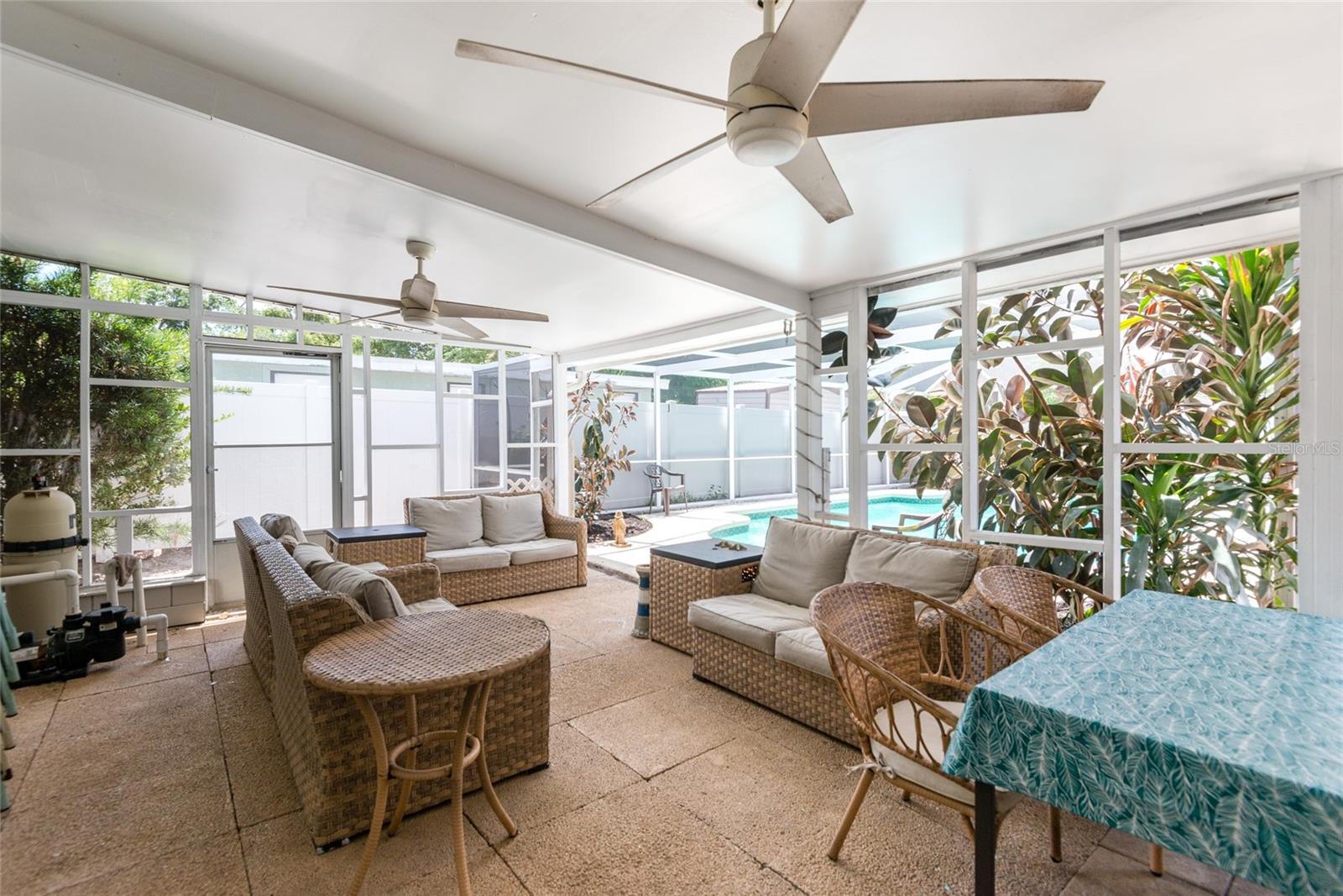 503 HEDGE ROW RD, BRANDON, FL, 33510