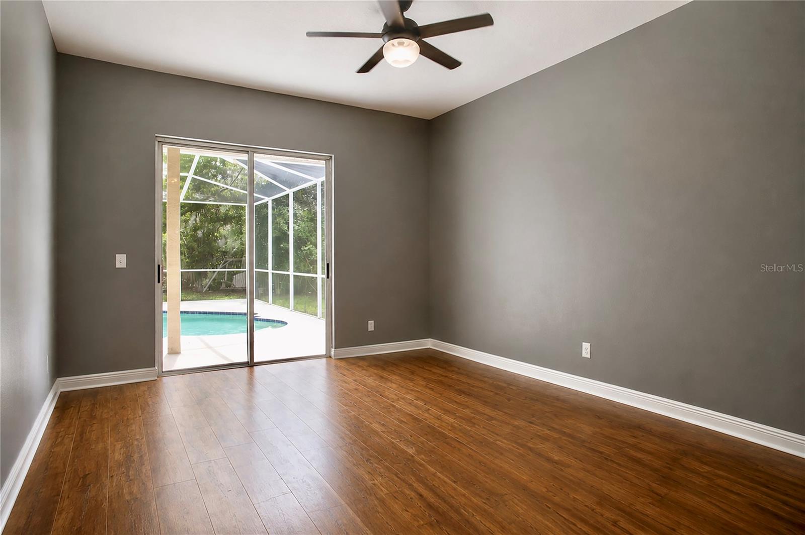 5622 GLENCREST BLVD, TAMPA, FL, 33625