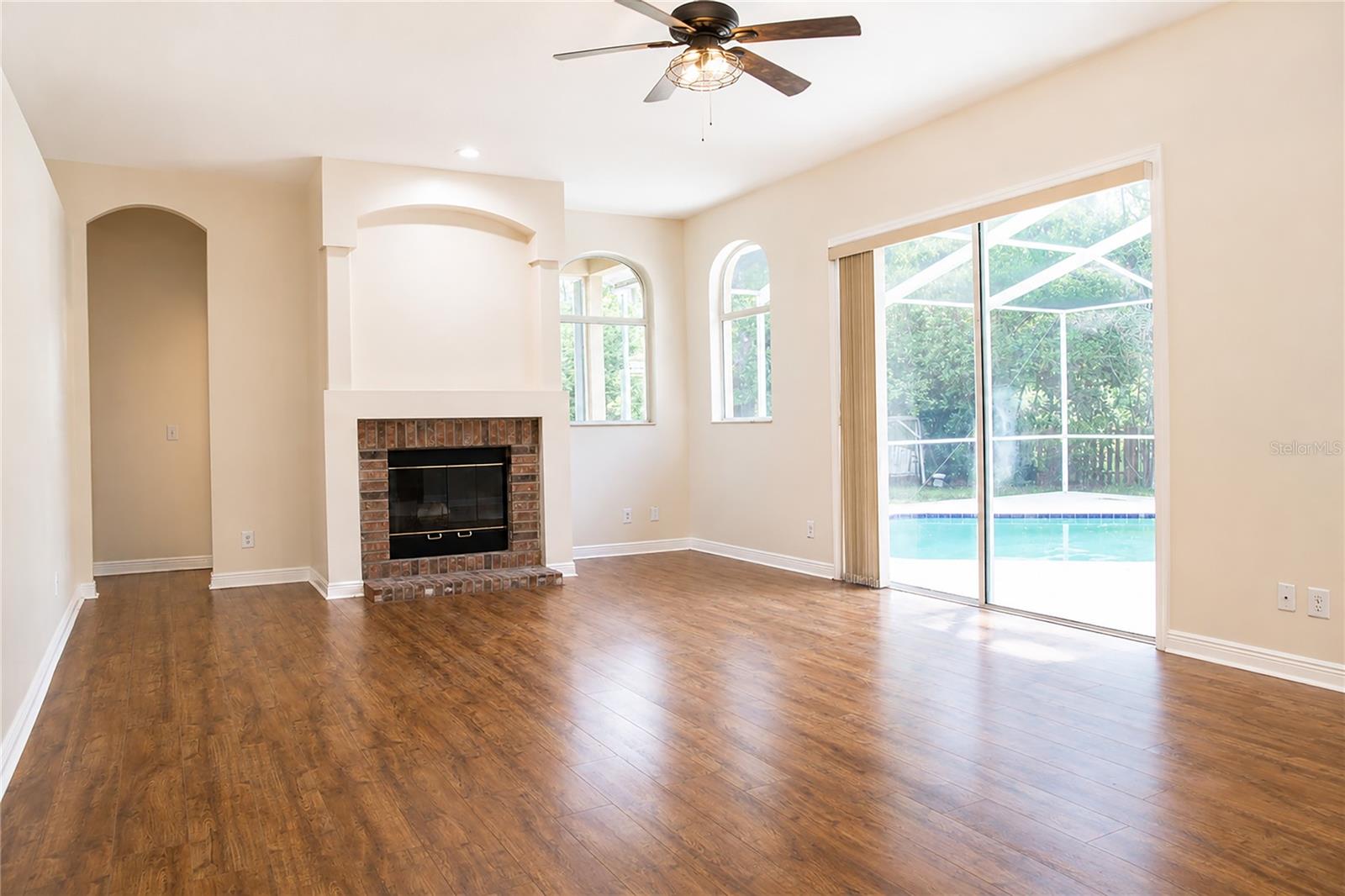 5622 GLENCREST BLVD, TAMPA, FL, 33625