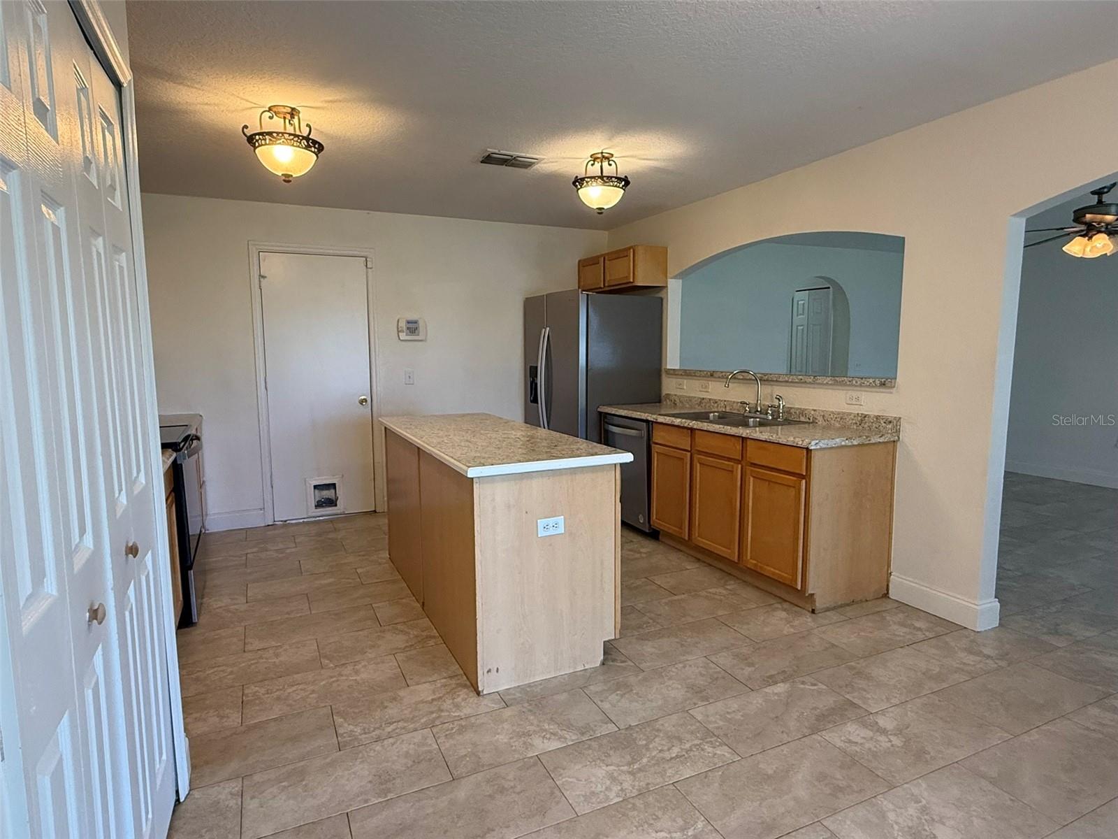 13625 SILVER CHARM CT, RIVERVIEW, FL, 33579