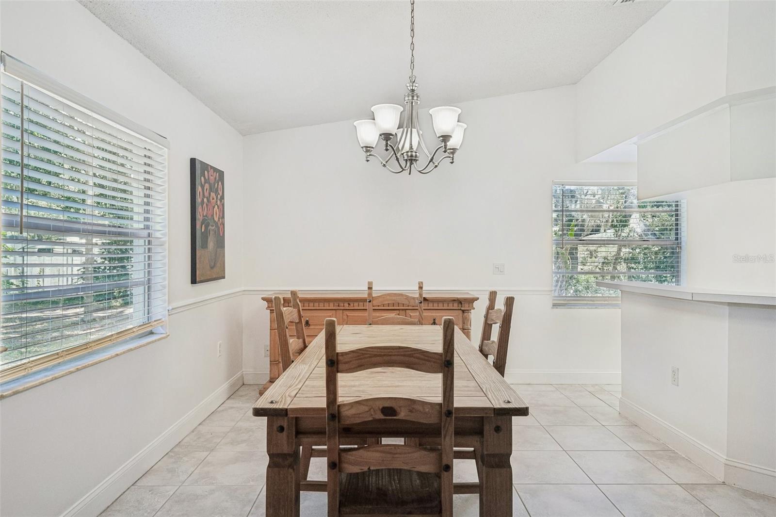 126 S SAINT CLOUD AVE, VALRICO, FL, 33594