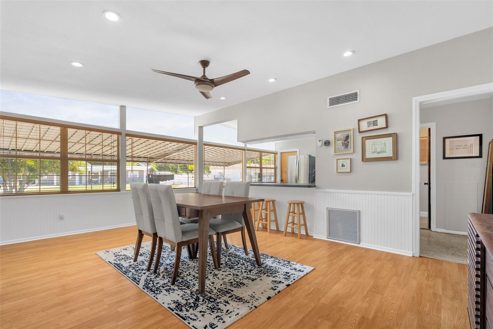 6800 ONYX DR N, ST PETERSBURG, FL, 33702