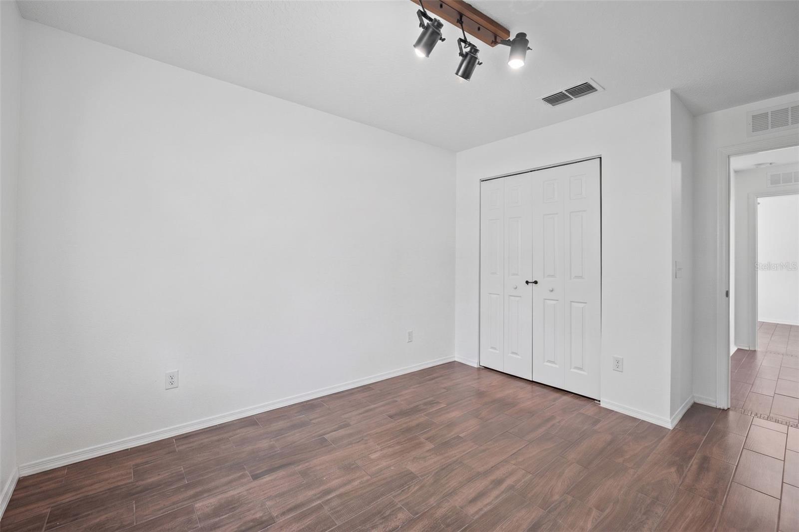 2330 PLANTATION OAK DR, ORLANDO, FL, 32824