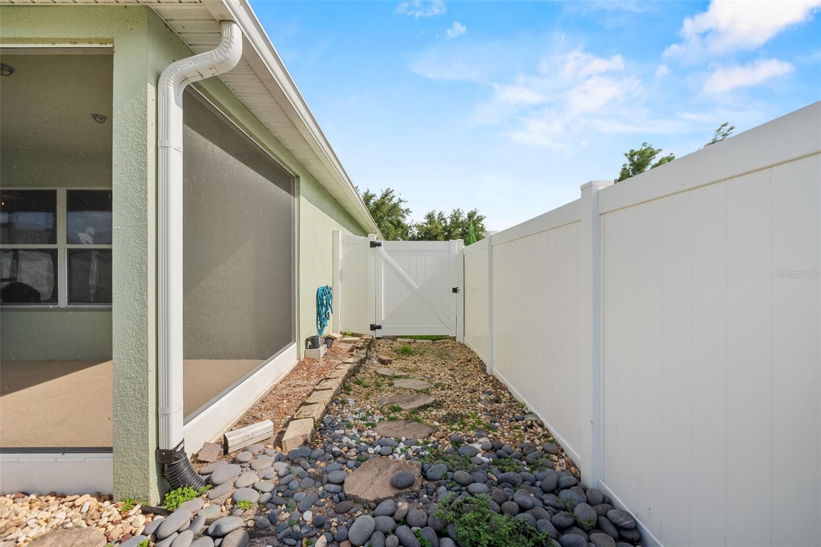 2330 PLANTATION OAK DR, ORLANDO, FL, 32824