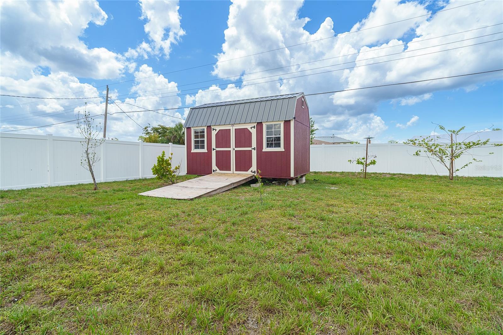 22129 ROCHESTER AVE, PORT CHARLOTTE, FL, 33952