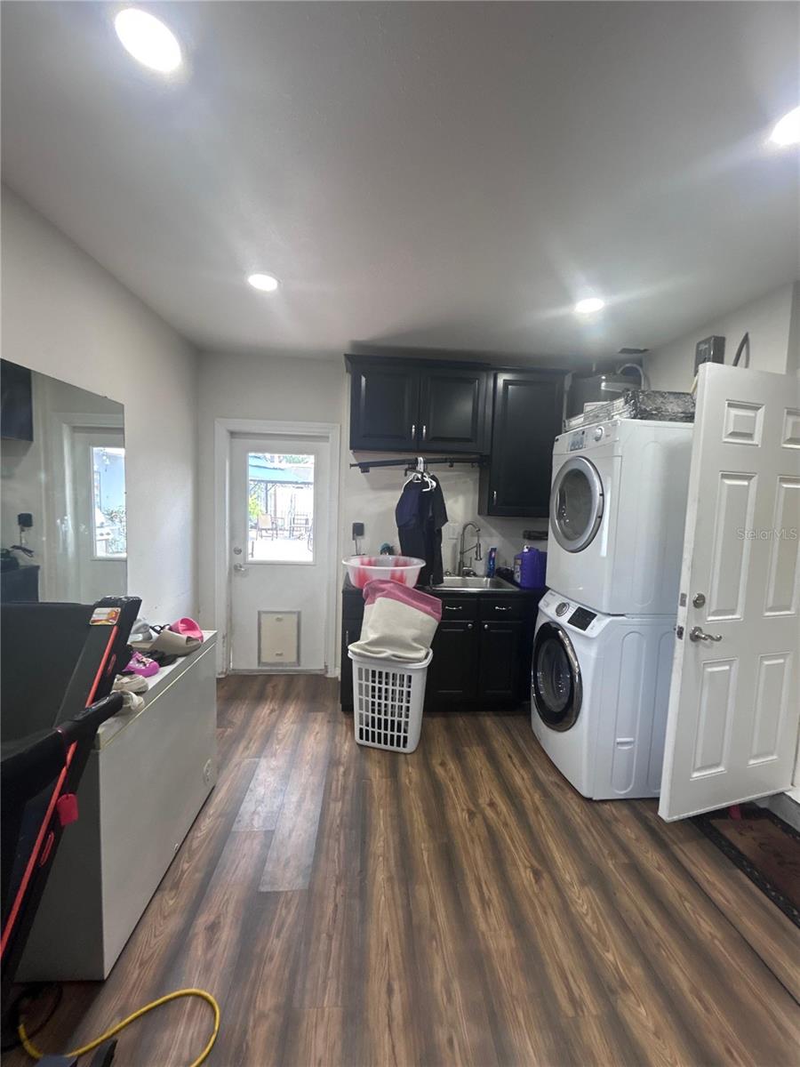 3004 W ROBSON ST, TAMPA, FL, 33614
