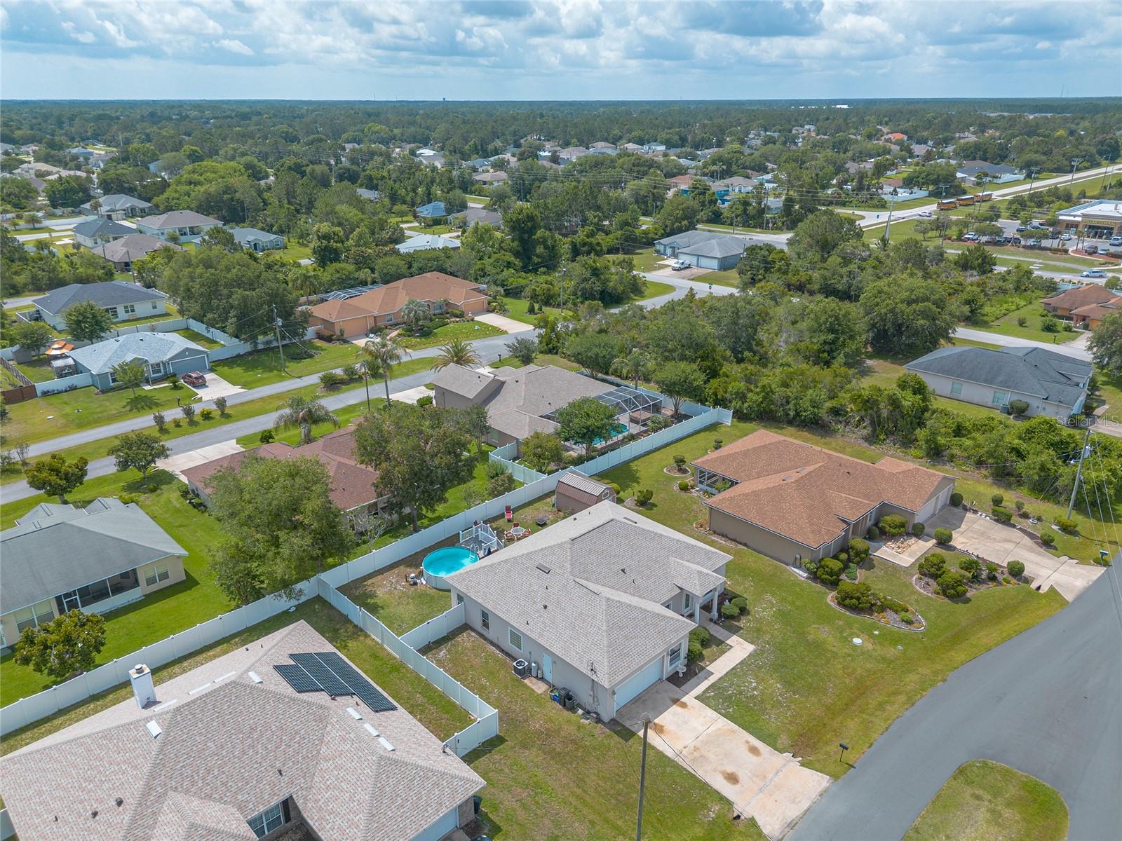8 LAMOYNE LN, PALM COAST, FL, 32137