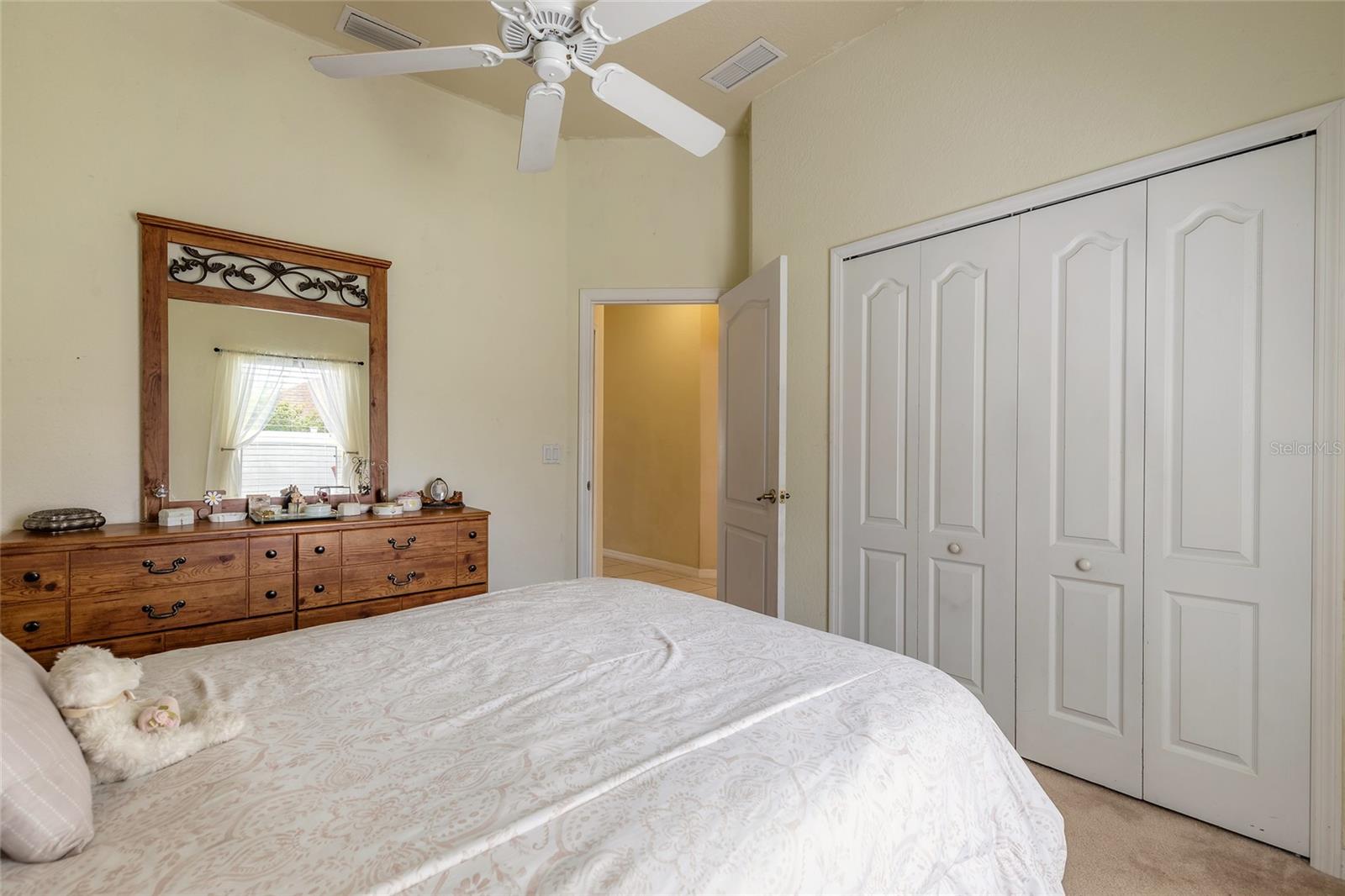 8 LAMOYNE LN, PALM COAST, FL, 32137