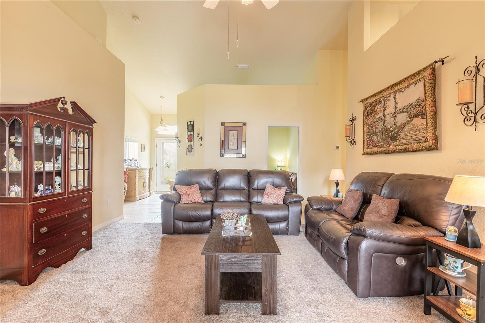 8 LAMOYNE LN, PALM COAST, FL, 32137