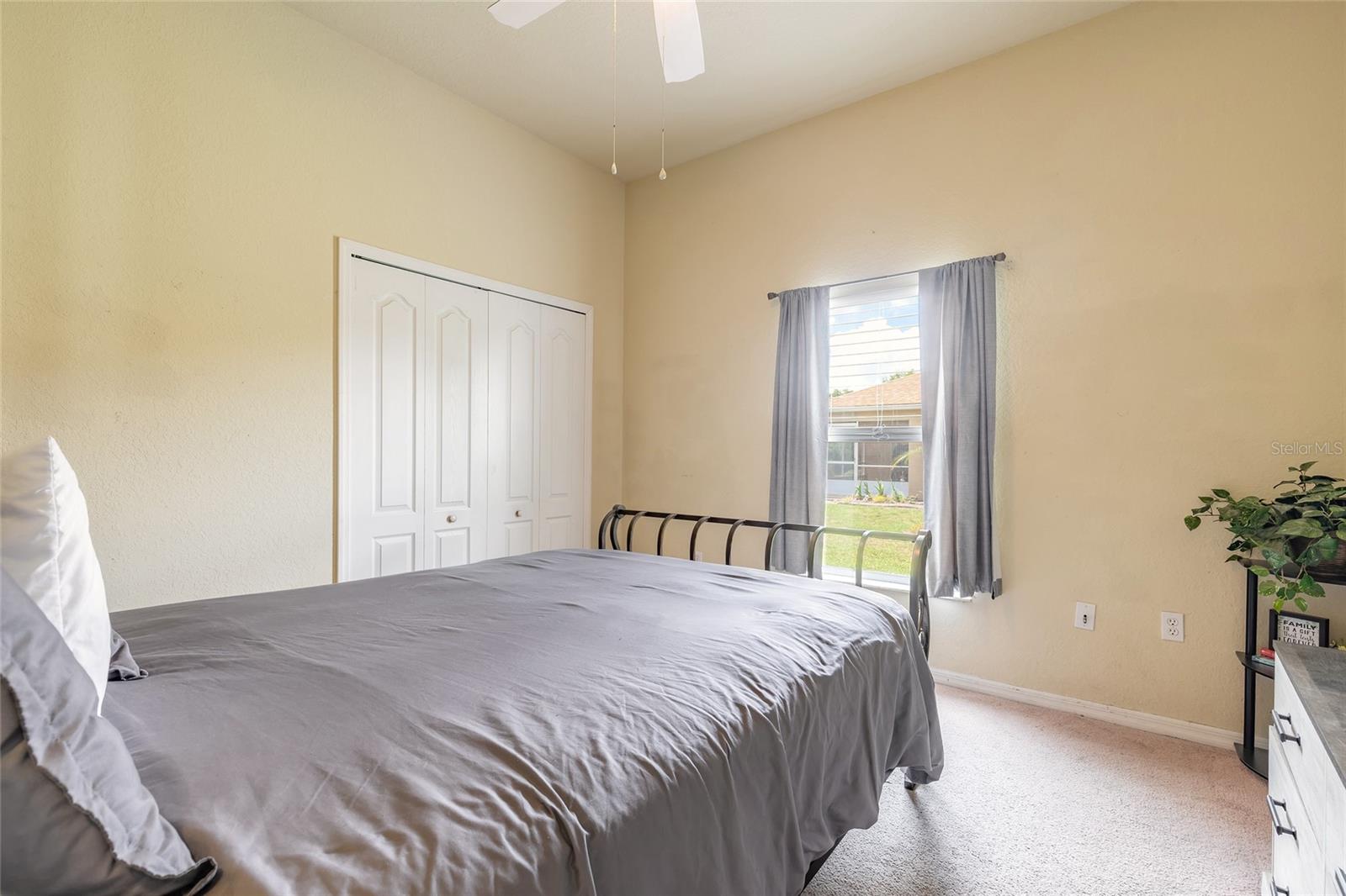 8 LAMOYNE LN, PALM COAST, FL, 32137