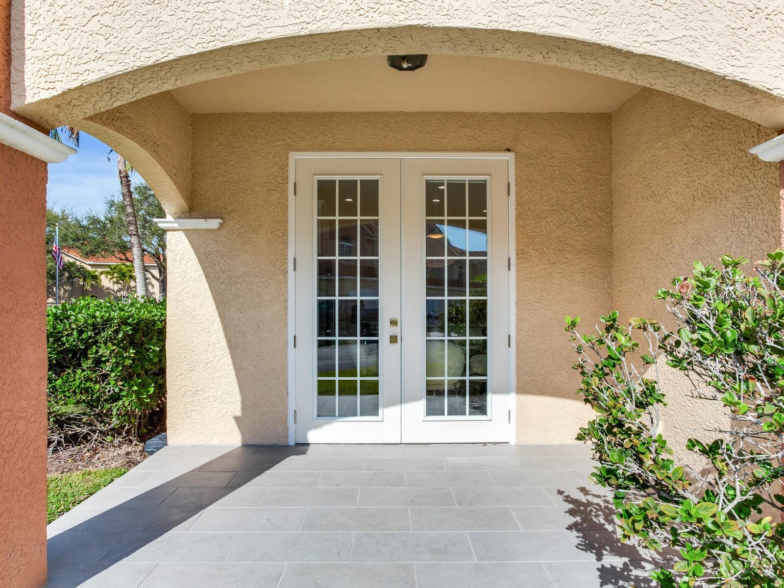 6302 VISTA VERDE DR E, ST PETERSBURG, FL, 33707