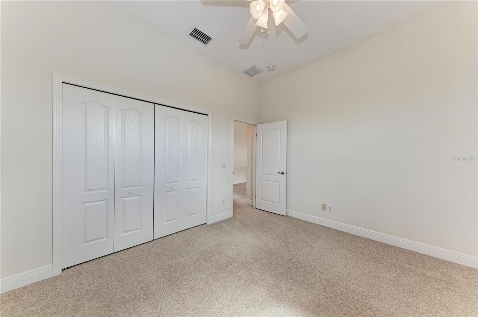 5605 LAKE PADDOCK CIR, PARRISH, FL, 34219
