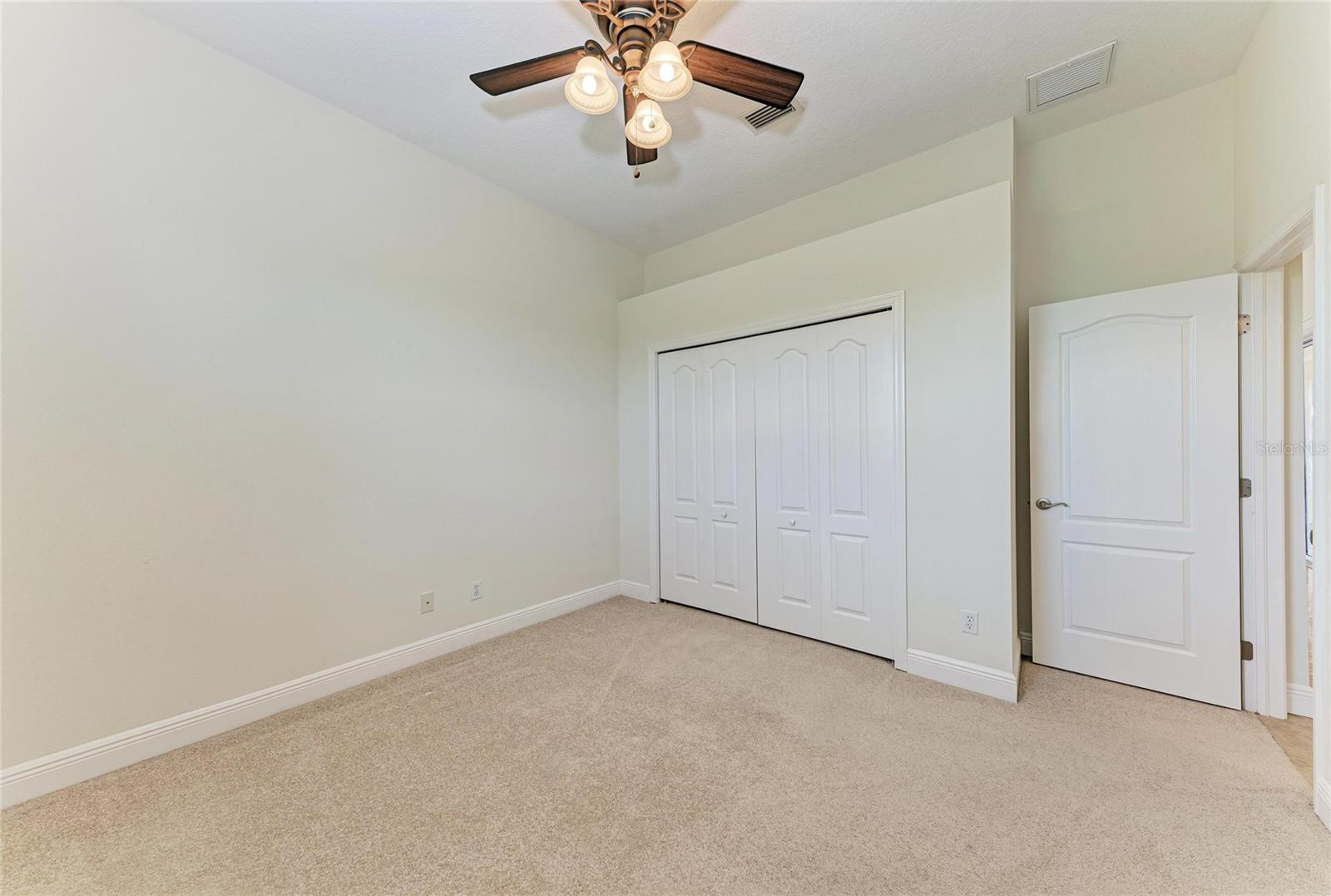 5605 LAKE PADDOCK CIR, PARRISH, FL, 34219