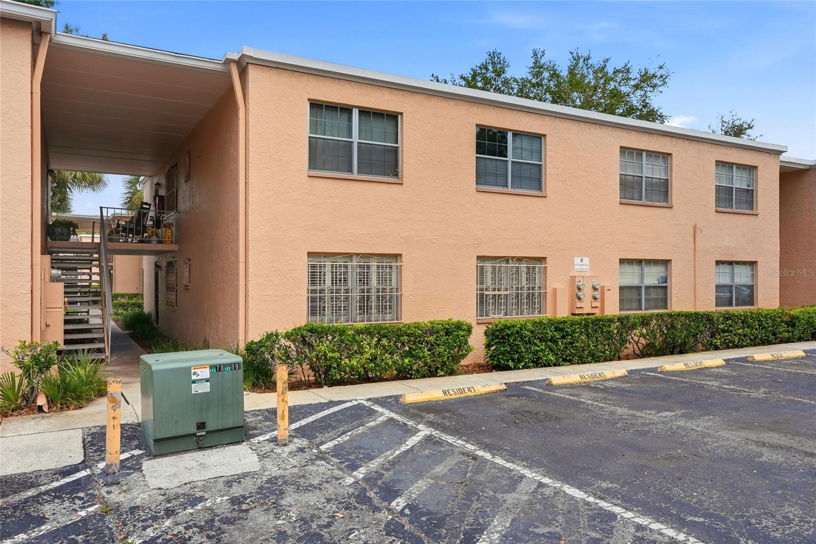 4715 CHRISTA CT #335, TAMPA, FL, 33614