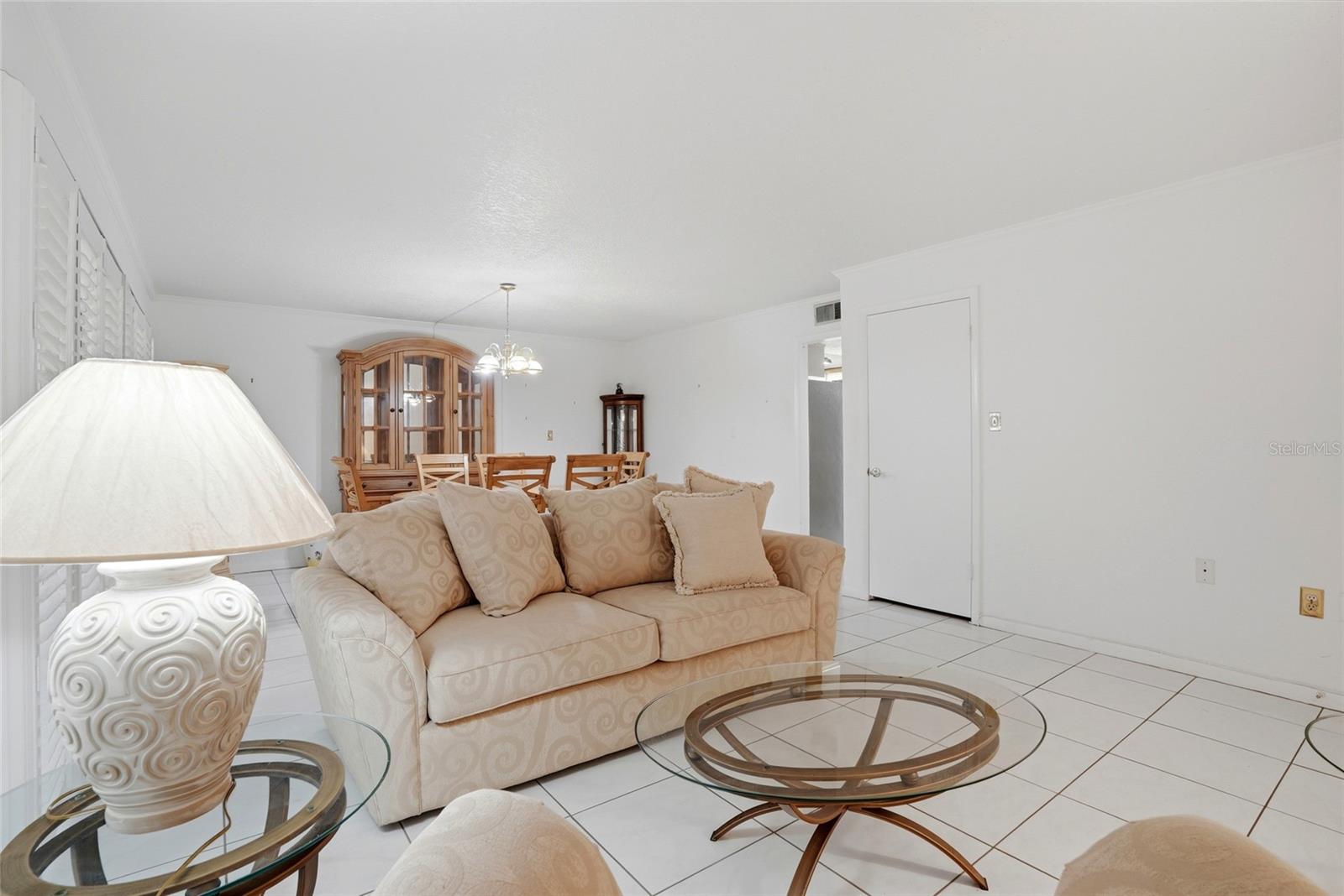 4715 CHRISTA CT #335, TAMPA, FL, 33614