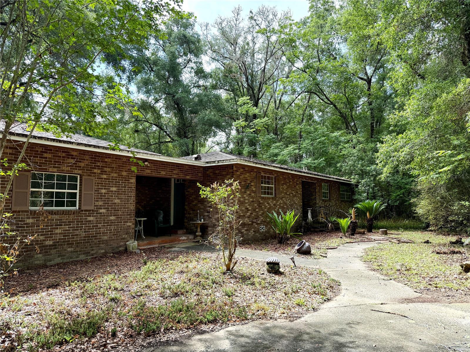 221 SW 138TH TER, NEWBERRY, FL, 32669
