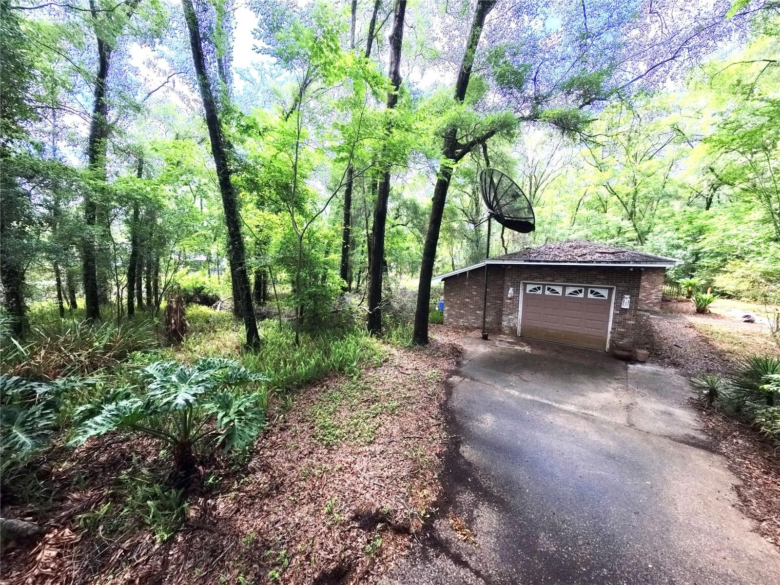 221 SW 138TH TER, NEWBERRY, FL, 32669