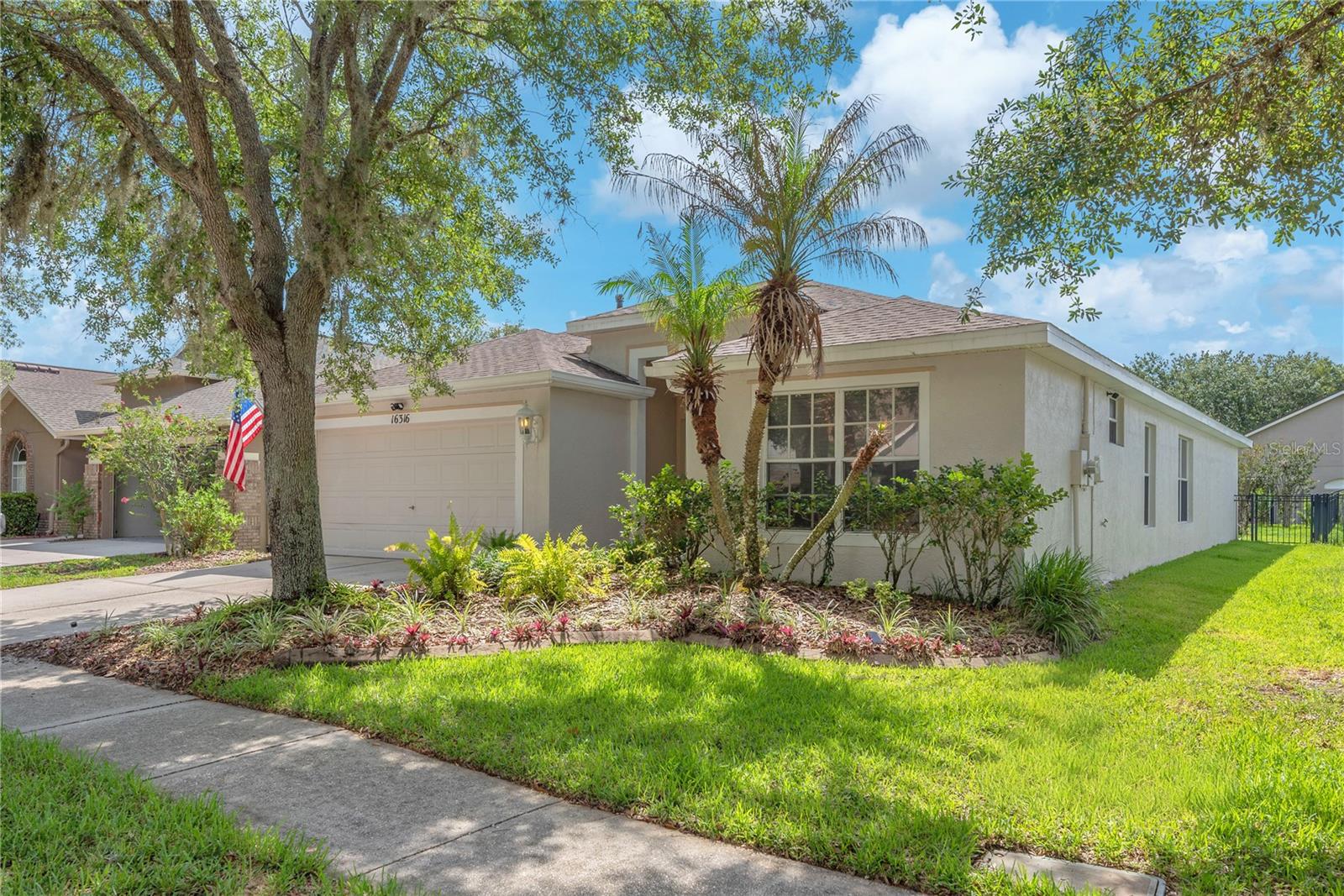16316 BRIDGEGLADE LN, LITHIA, FL, 33547