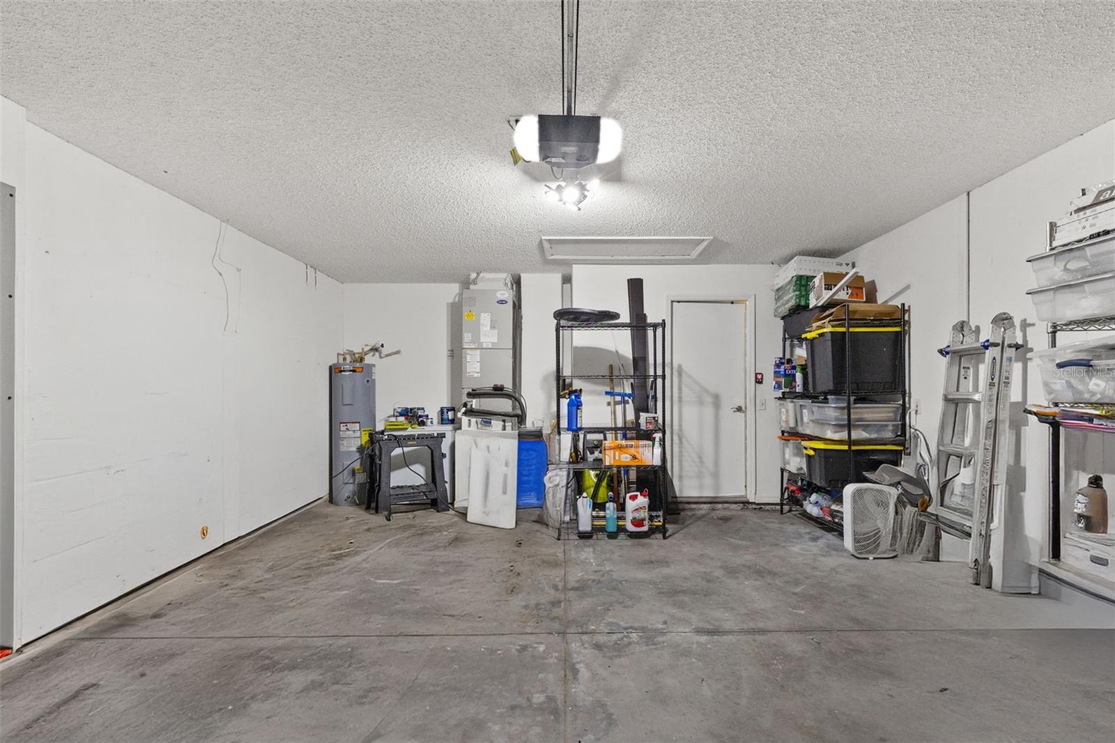 8606 FAWN CREEK DR, TAMPA, FL, 33626