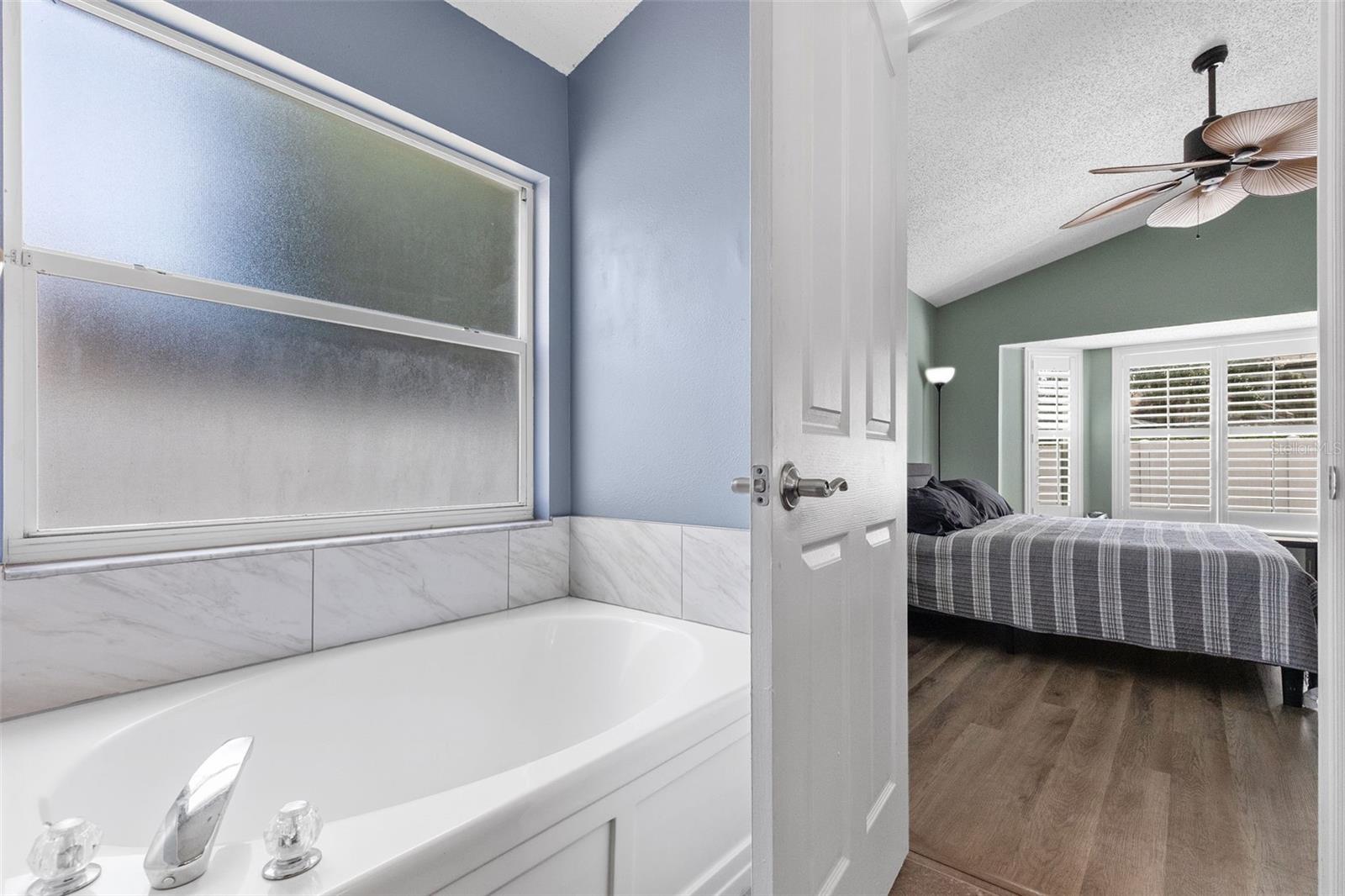 8606 FAWN CREEK DR, TAMPA, FL, 33626