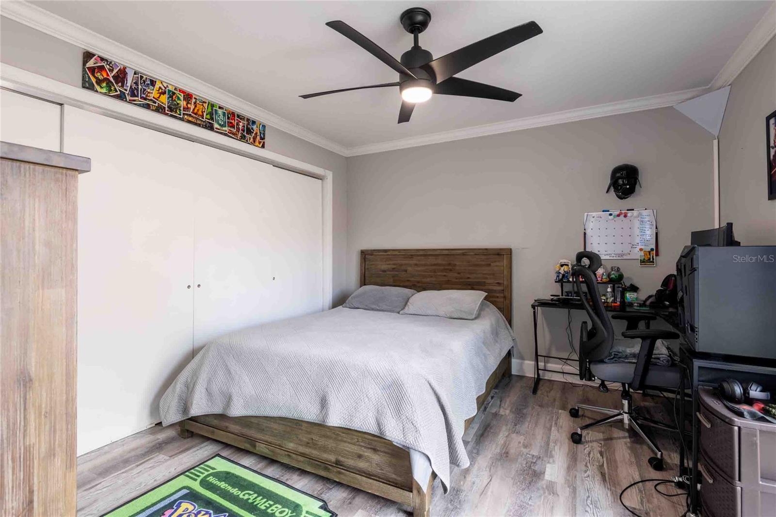 15307 W POND WOODS DR #301, TAMPA, FL, 33618