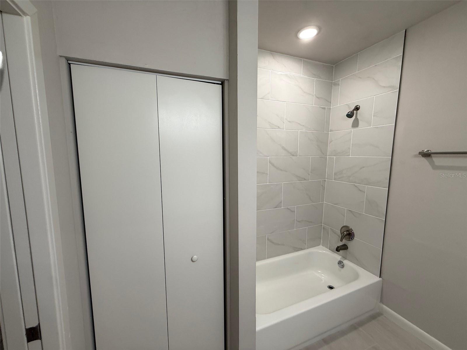 614 NW 4TH ST, GAINESVILLE, FL, 32601