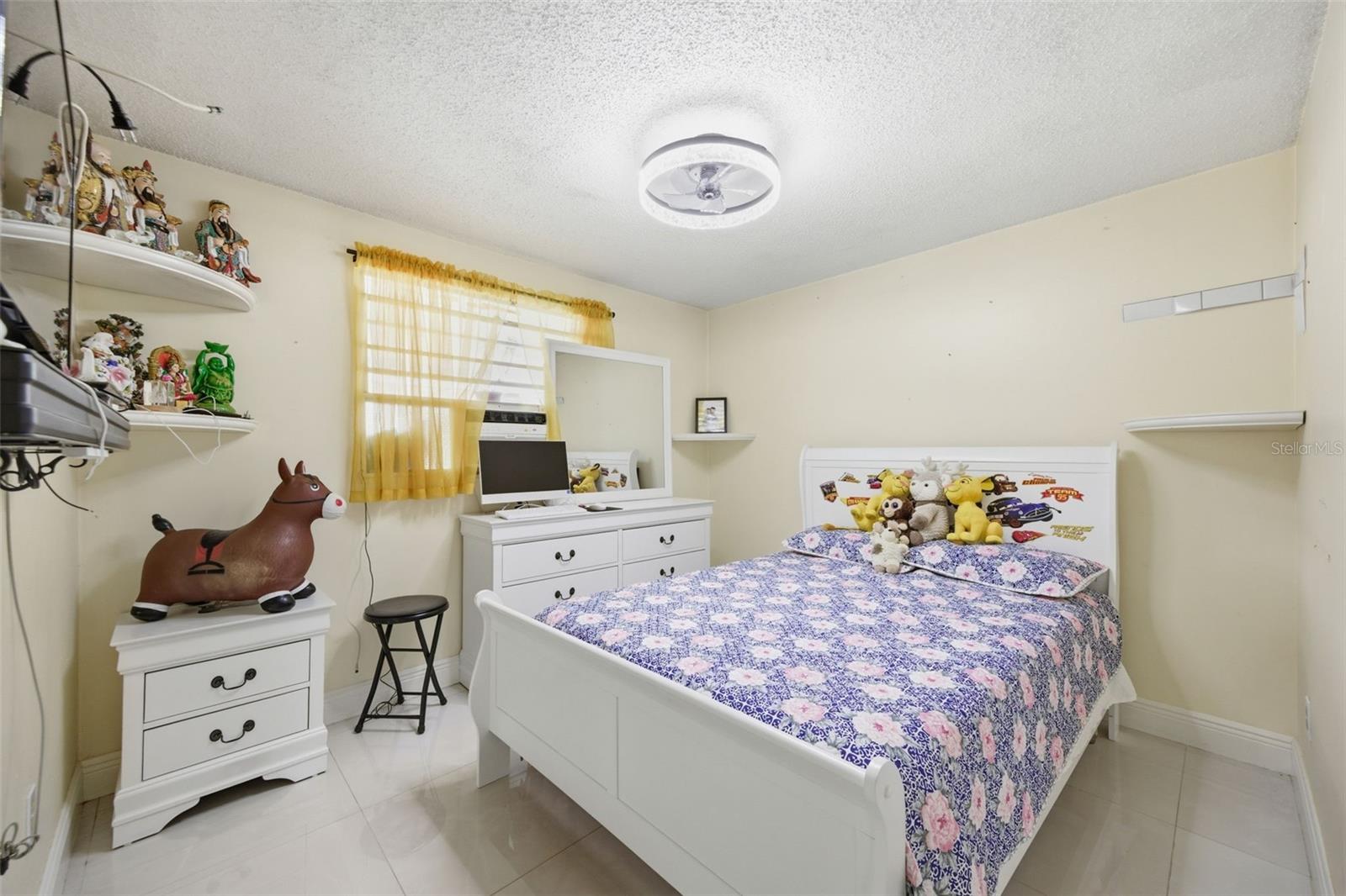 6812 N THATCHER AVE, TAMPA, FL, 33614