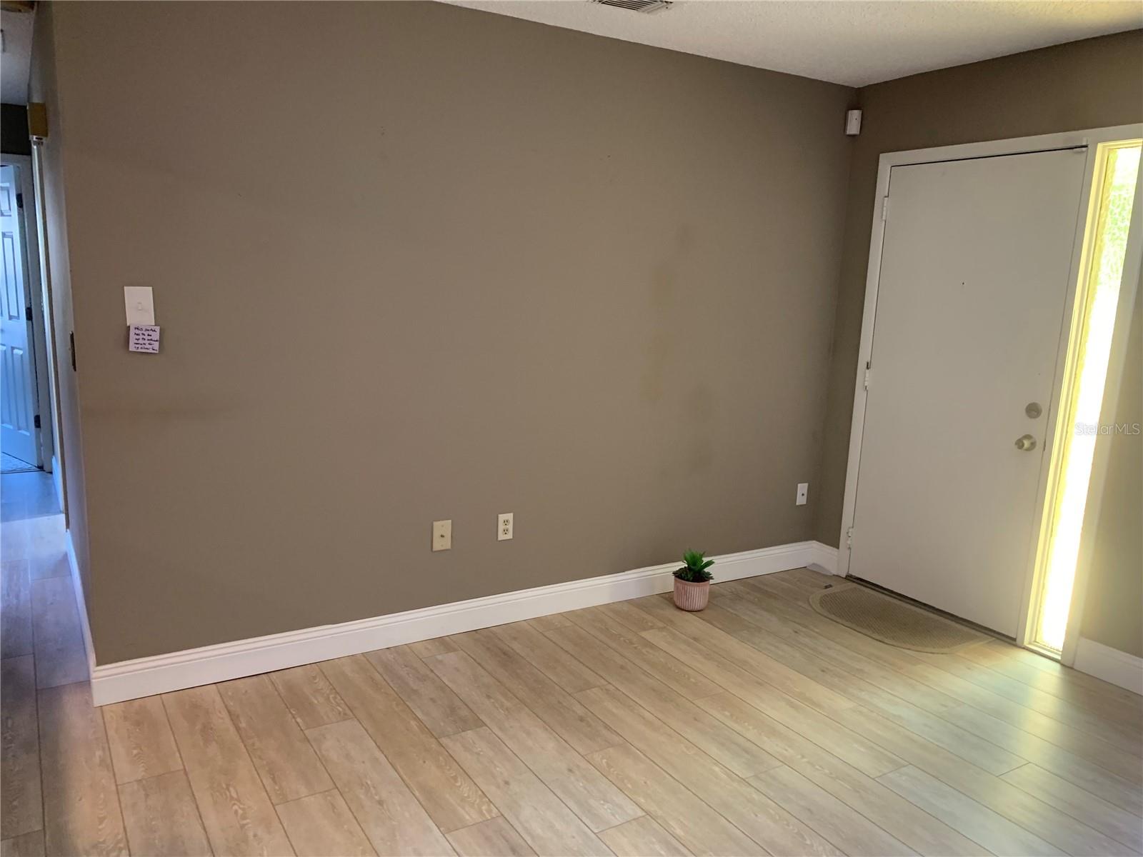 8161 BRADDOCK CIR #1, PORT RICHEY, FL, 34668