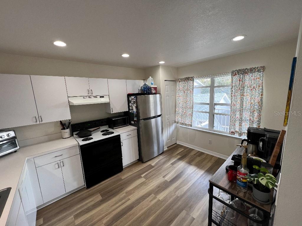 9485 HAMLIN BLVD #8, SEMINOLE, FL, 33776
