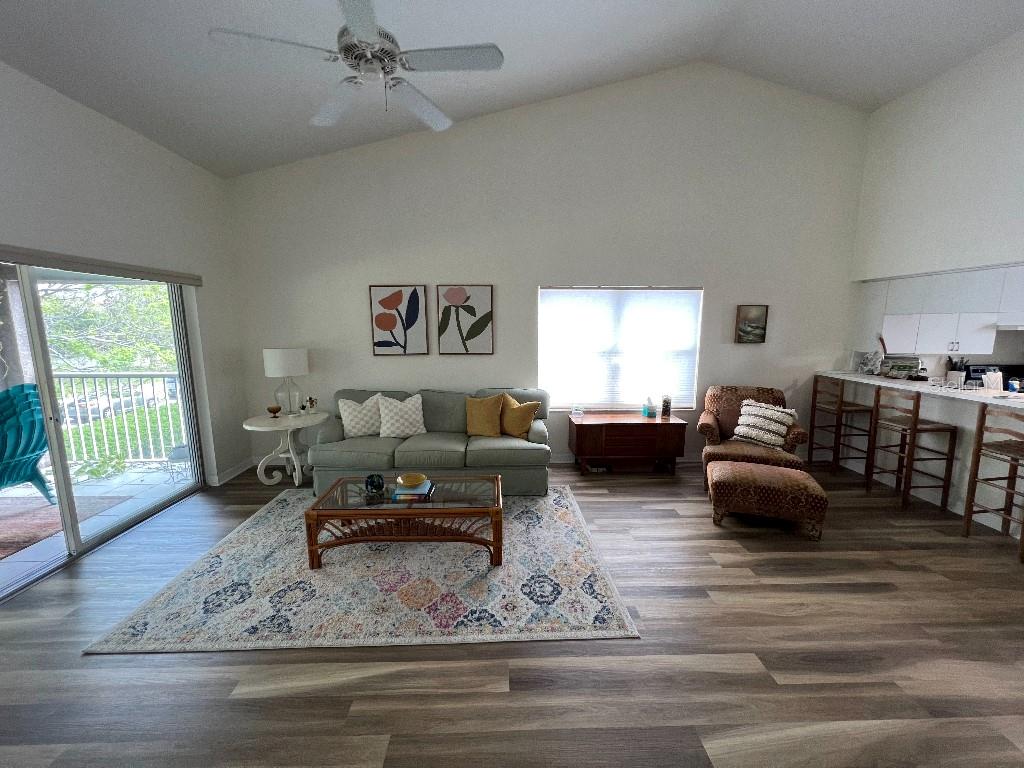 9485 HAMLIN BLVD #8, SEMINOLE, FL, 33776