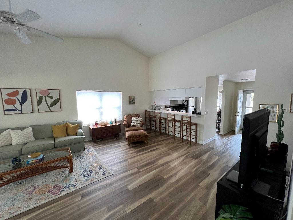 9485 HAMLIN BLVD #8, SEMINOLE, FL, 33776