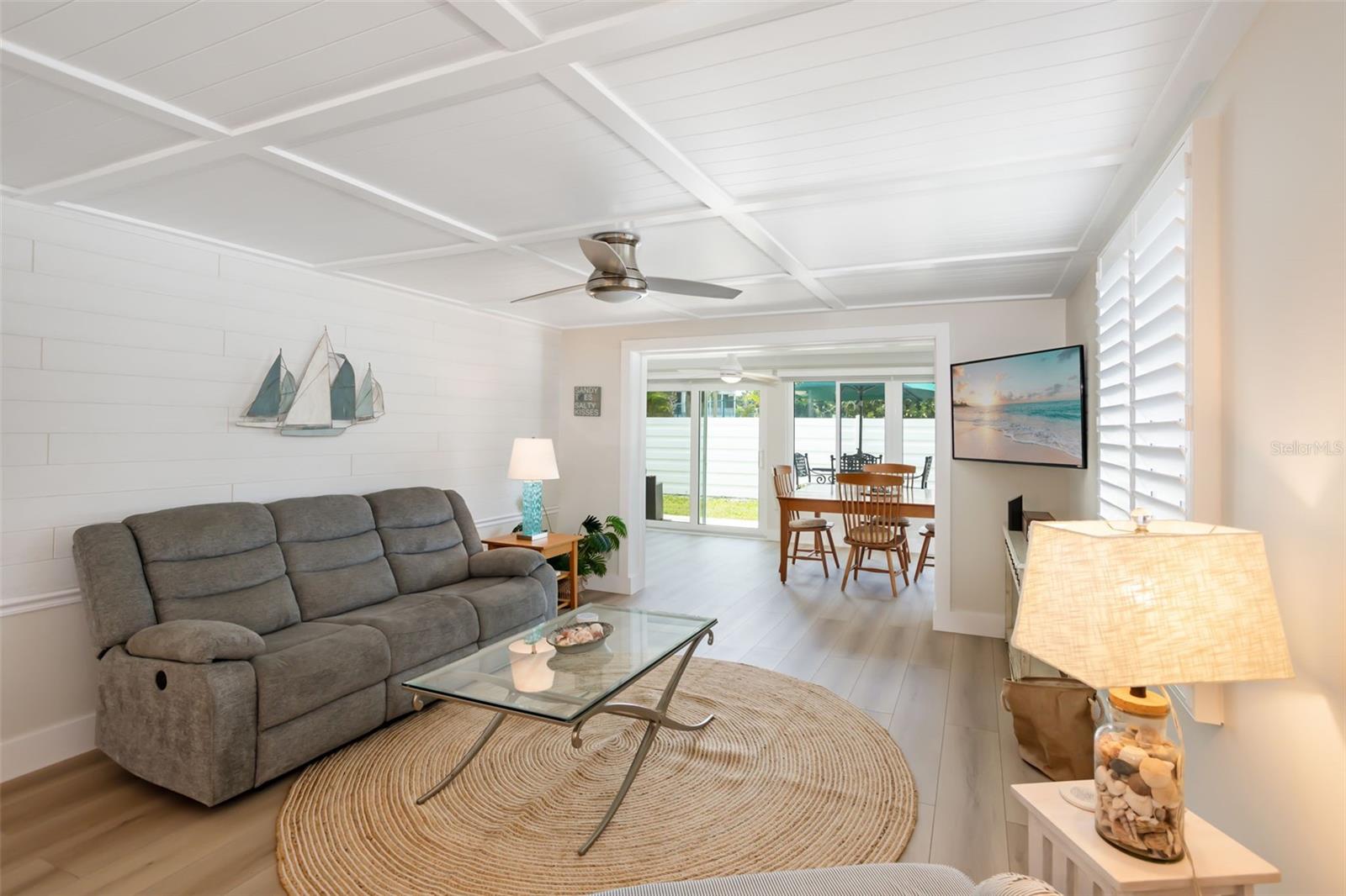 546 SPANISH DR S #122, LONGBOAT KEY, FL, 34228
