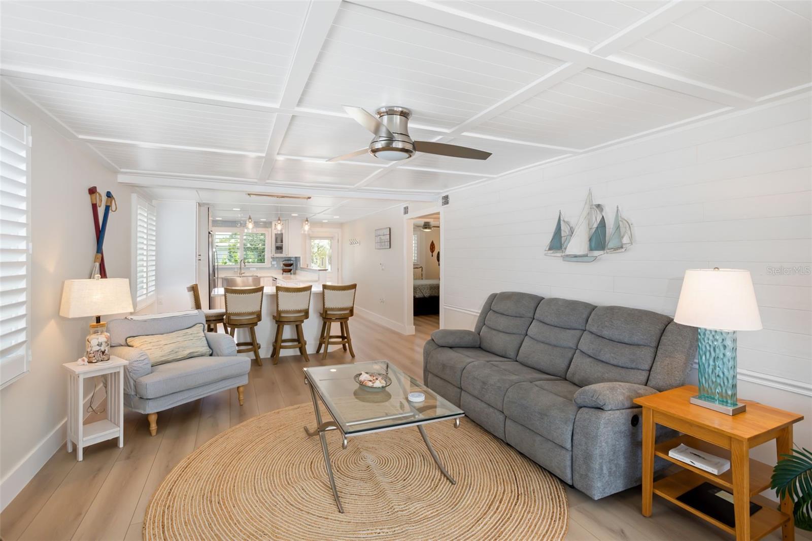 546 SPANISH DR S #122, LONGBOAT KEY, FL, 34228