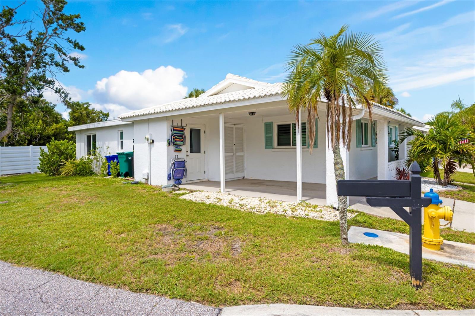 546 SPANISH DR S #122, LONGBOAT KEY, FL, 34228