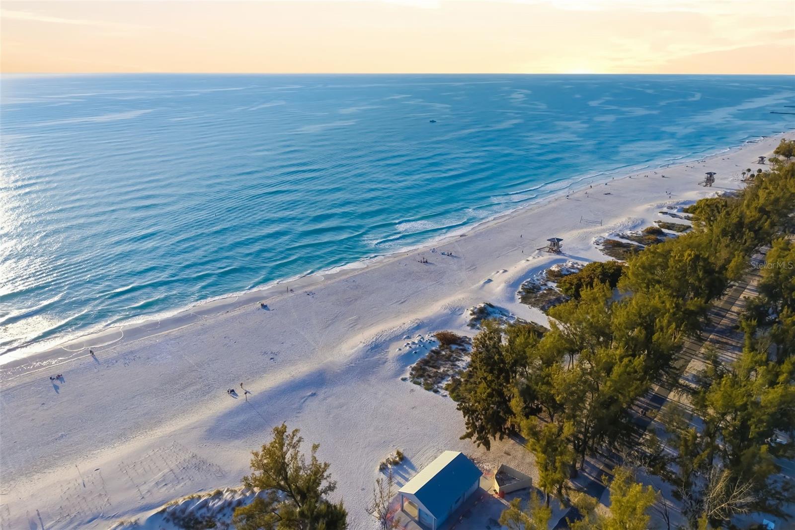 546 SPANISH DR S #122, LONGBOAT KEY, FL, 34228